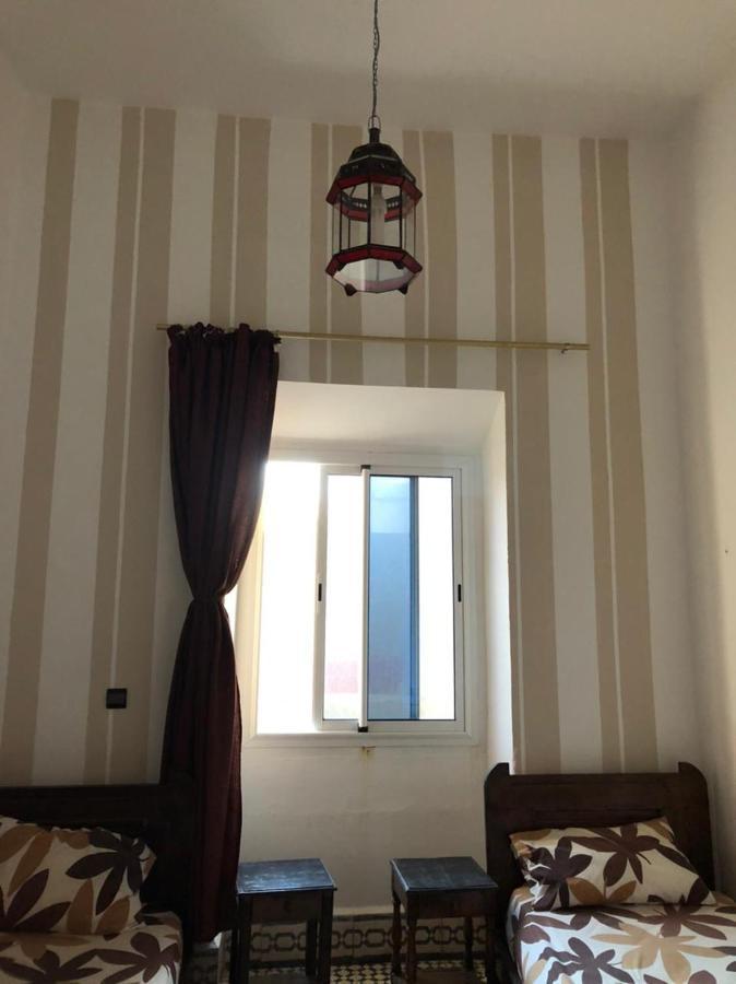Hotel Majestic Εσαουίρα Εξωτερικό φωτογραφία