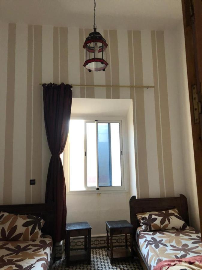 Hotel Majestic Εσαουίρα Εξωτερικό φωτογραφία