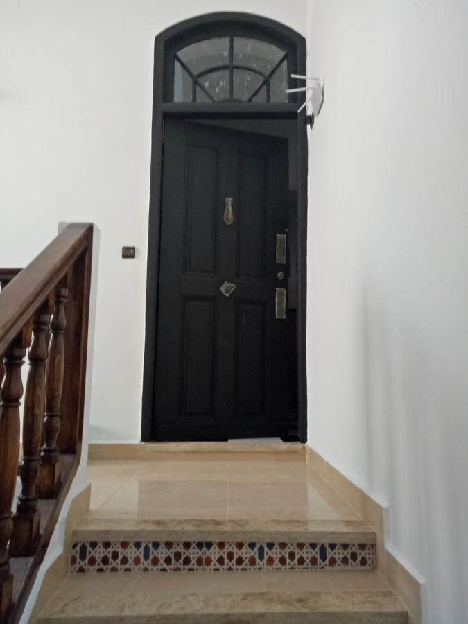 Hotel Majestic Εσαουίρα Εξωτερικό φωτογραφία
